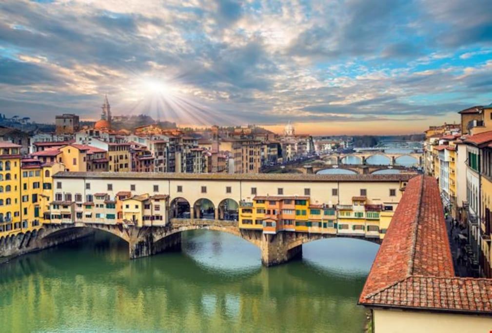 Apartamento Ponte Vecchio Elegante Domus Florencia